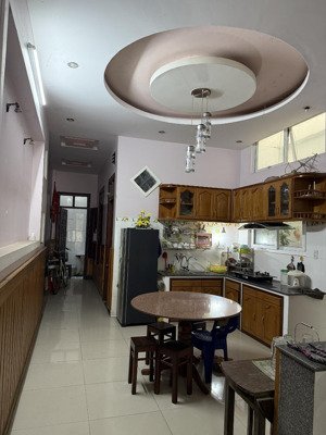 bán nhà phố 2 tầng siêu đẹp - mặt tiền trần phú, phường tuy hòa,tỉnh đắk lắk diện tích: 100m