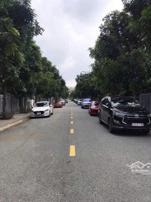 bán nhà 3pn, 3wc, giá cực chất 6,2 tỷ, 102m2 tại hùng vương, phú mỹ, thủ dầu một, bình dương