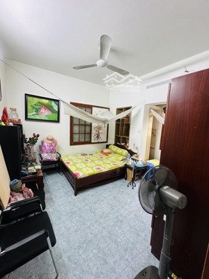 gấp bán nhà siêu hiếm giảm liền chỉ 11 tỷ mặt phố hoàng mai 32m2 3 tầng mặt tiền quyền lực 8m