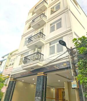 CĂN HỘ DỊCH VỤ 8x30M- HẦM 5 LẦU THU NHẬP 200TR/THÁNG HẺM LÊ THỊ CHỢ