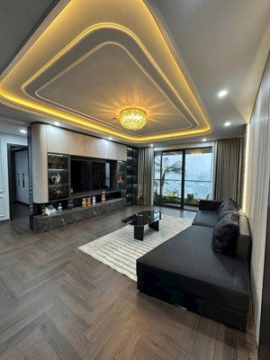 mulberry lane, mỗ lao. căn góc 3 ngủ 137m2 tòa b, tầng trung full nội thất đẹp, sẵn sổ, giá 8.95 tỷ