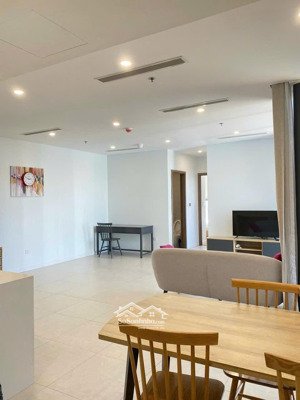 bán căn hộ 2pn scenia bay giá 5.6 tỉ. lh 