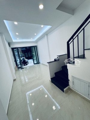 bán nhà 606/ ba tháng hai - quận 10 - 3 tầng btct - hxh 5m - 39 m2 - dt 20tr/th chỉ 8.1 tỷ tl