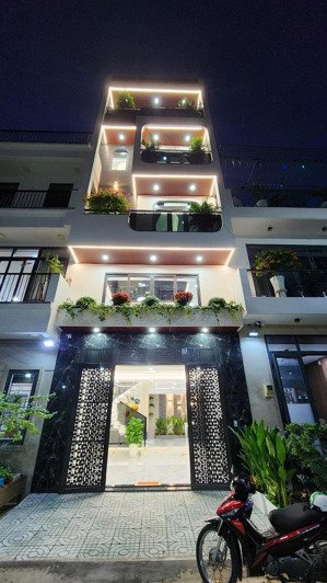 cơ hội vàng sở hữu nhà phố trung tâm bình tân giá tốt