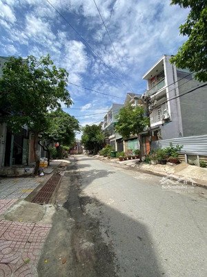 lô đất đẹp tân thới hiệp 21 vào 1/. đường 12m thông. giá 5,3tỷ