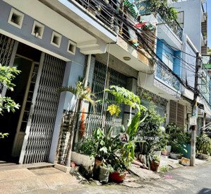 nhà mới ở ngay - hẻm thông xe hơi tránh - phù hợp giới trẻ - ngay kcx tân thuận