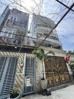 bán nhà nguyễn văn quá , q12, diện tích khủng 115m2 , 5 lầu , 8.5 tỷ