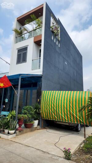 Đất thổ cư 4×30 hẻm 881/2 Quốc Lộ 1A (thông ra Mã Lò)