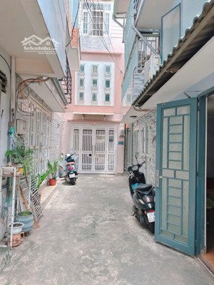 giảm mạnh 400tr nhà đường điện biên phủ (1 trệt 2 lầu) chỉ 2ty850