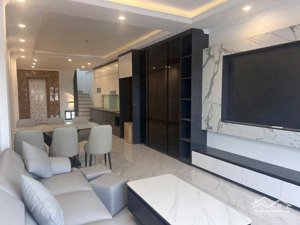 bán nhà mặt phố thạch bàn long biên 56m2, 6 tầng thang máy, ngay chợ đồng dinh, giá 15.9 tỷ