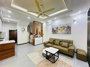 nhà riêng đội cấn, lô góc, 3 thoáng, 35m ra phố, ô tô đỗ gần,sổ đỏ chính chủ, ở/cho thuê, 43m2*5t