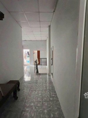 bán nhà sổ hồng riêng 1 lầu 1 trệt và 3 phòng trọ giá rẻ 2,6 tỷ tại bình chuẩn thuận an bình dương