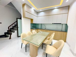 bán nhà lô góc đỗ đức dục, mễ trì 43m 6 tầng thang máy lô góc thoáng sáng