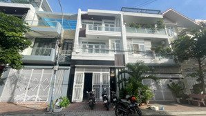 nhà 3 tầng giá tốt duy nhất gần khu đô thị vĩnh điềm trung