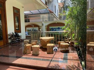 chính chủ gửi bán bán biệt thự song lập kđt thiên đường bảo sơn: 209m2 vị trí cực đẹp