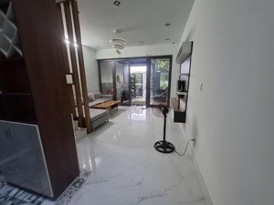 sở hữu nhà 3 tầng khu đô thị nam việt á, giá chỉ ngang giá đất. lh thuỷ chuyên nam việt á