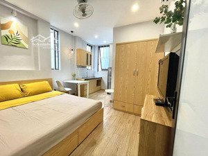 bán tòa chdv xuân thủy-cầu giấy, 80m2*7t, xây mới, ô tô gần, 18 phòng, dòng tiền 90tr/tháng