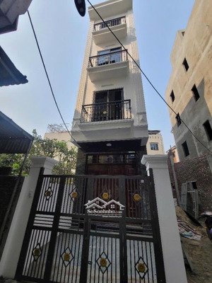 ngã_tư_nhổn sát #vành_đai_3.5 giáp khu đô thị #hidone 4 tầng 50m2 vị trí đẹp oto 4 chỗ qua nhà