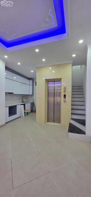 Bán nhà mới đẹp Phú Lương – Hà Đông, 42m², 5 tầng, thang máy, ô tô qua nhà – Giá chỉ 7 tỷ