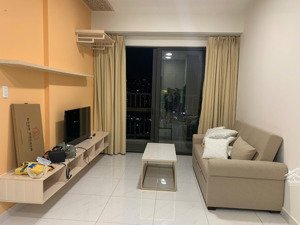 không tiếp sales. căn 1 pn tầng cao view ngoài, có nội thất, trống từ cuối t09