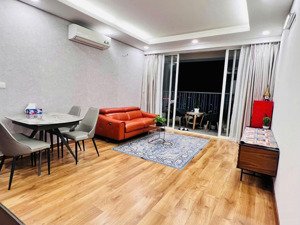 trống phòng cho thuê gấp căn hộ tháp b, tầng cao thảo điền pearl 2pn, 105m² full nội thất cao cấp