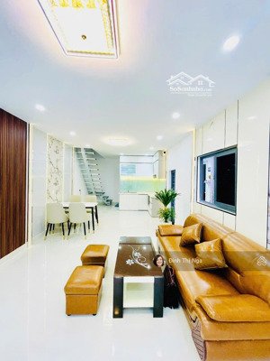 bán nhà đường điện biên phủ, lô góc, hẻm xe hơi, 39m2, 2 tầng, 2 ngủ, 8.4 tỷ tl