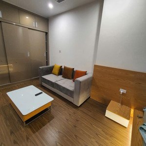 chủ nhà gửi cho thuê studio vinhomes westpoint w1 tầng trung 72m2 13tr vào luôn