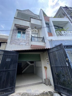 bán nhà 1 trệt 2 lầu 1/ hà huy giáp hẻm xe hơi giá hơn 3 tỷ