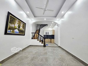 bán nhà hoàng công chất, cạnh hồ tùng mậu, ô tô qua cửa, nhà dân xây 5 tầng, nhà 2 mặt ngõ