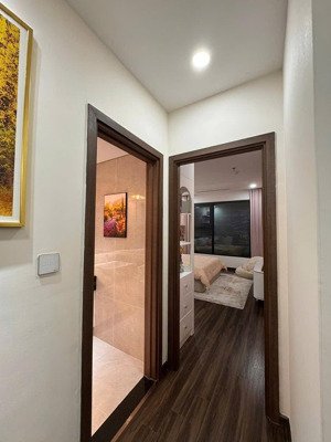 bán căn 2 ngủ góc siêu hot, 2 ban công, view tttp ngắm pháo hoa tại toà rose residence dự án hhcm