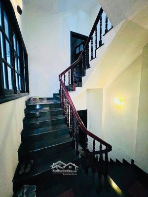 vip tân phú mặt tiền 8m lê niệm vỉa hè rộng 5 tầng 142m2 20 tỷ x