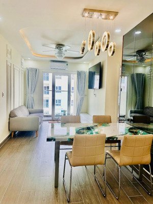 cho thuê diamond riverside giá chỉ từ 8tr/tháng 2pn 2wc, full nôị thất 9 - 10tr/tháng lh 