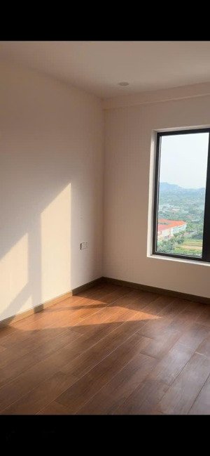 chủ kẹt tiền cần bán gấp căn vung tau centre point 2 pn 2 wc 84m2 (nhà trống), lh 