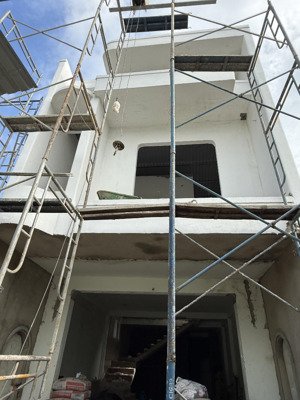 bán nhà mơi phường phú mỹ cách huỳnh văn luỹ 50m tp thủ dầu một bình dương