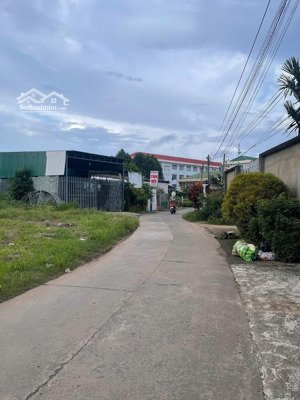 200m2 có sẵn thổ cư đất ở đô thị tại thị trấn tân phú tỉnh đồng nai. 155 triệu bao sang tên