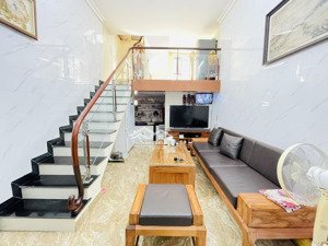 bán nhà -tam trinh-mai động -vị trí đẹp- ngõ nông