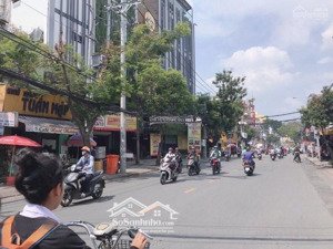 hàng hot-mặt tiền tân quý ngay đoạn gần aeon tân phú. giá bán 25 tỷ