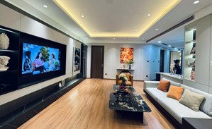 hàng hiếm.căn hoa hậu duy nhất tại hei tower 83m2 ban công đông nam 2pn full nội thất ý giá 6.5 tỷ