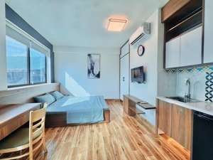 siêu phẩm khu vực lạc long quân - xách vali vào ở ngay