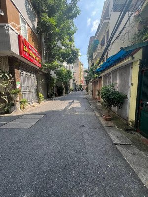 bán nhà phạm văn đồng - view ciputra , cầu thăng long 40m 4t chỉ 7.7 tỷ, ô tô. lh 