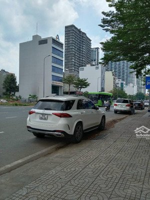 bán đất dự án huy hoàng góc 2 mặt tiền đường trương văn bang 7,97x20 giá 610tr/m