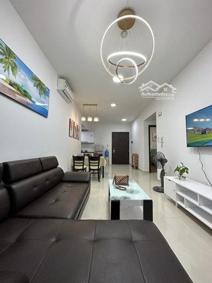 bán căn hộ 3pn + 2wc khu ruby, có ban công, full nt, view siêu đẹp, giá 5.5 tỷ (đã có sổ hồng)