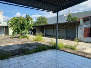 cho thuê đất nhà xưởng tiện sản xuất và ở đồng thời số 306 mặt tiền đường thanh niên