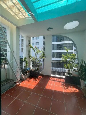 chính chủ bán nhà ngay khu quân trấn, đường hùng vương, khu kd khách sạn cực sầm uất, gần biển 150m