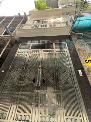 bán nhà dưới 210tr/m2 phố minh khai 50m2 5tầng 5ngủ, ngõ thông, thang máy, sát phố, nở hậu