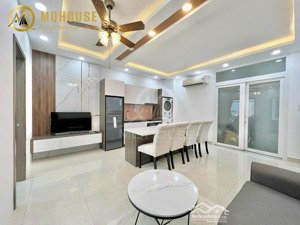 siêu phẩm căn hộ 2pn cho thuê được trang bị đầy đủ nội thất có mây giặt máy sấy riêng - thang máy