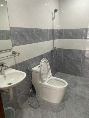 cho thuê cc hateco hoàng mai, 7 triệu/th, 65m2, 2pn, 2wc, bao đẹp đồ cơ bản