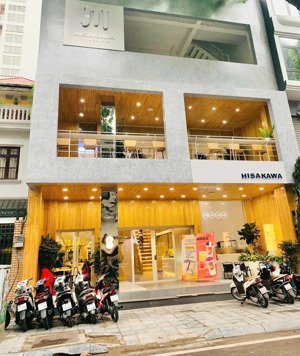 cho thuê mặt bằng kinh doanh mặt phố xã đàn, đống đa, dt 100m x3 tầng, mt 8m, đoạn đẹp nhất phố.