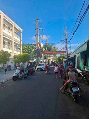 bán nhà mặt tiền nguyễn thiện kế, sơn trà gần biển mỹ khê 70m² giá 8.2 tỷ siêu đẹp