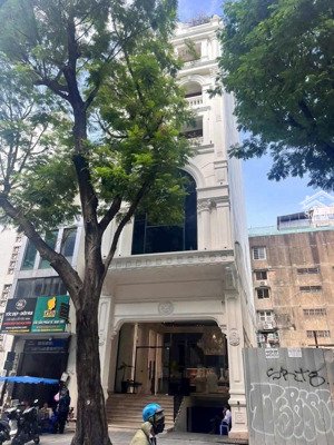 mặt tiền siêu hot đường 3 - 5 pasteur phường nguyễn thái bình quận 1